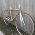 Frame with test wheels and fork - another view