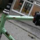 More rust on headtube, downtube gear lever boss, and top tube (someone put some red lead on it) and you can see the brazed on cable guide is also rusted